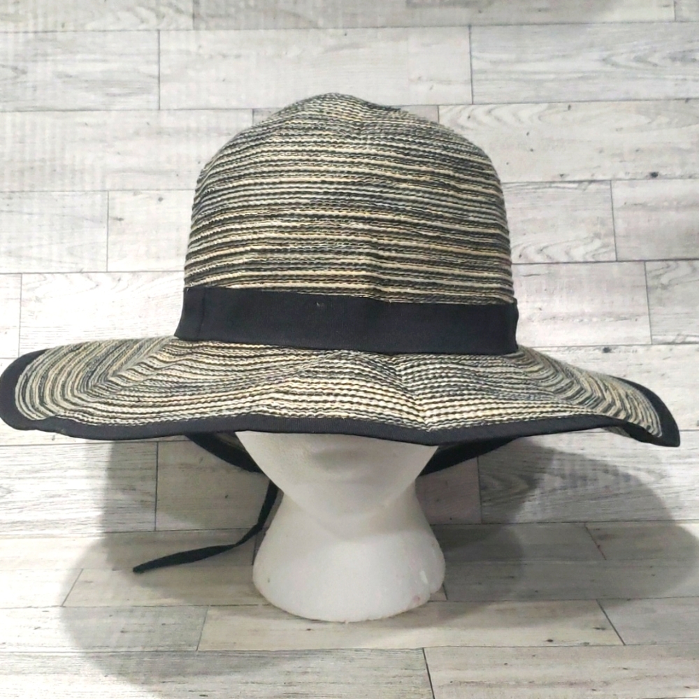 Solar Escape Hat